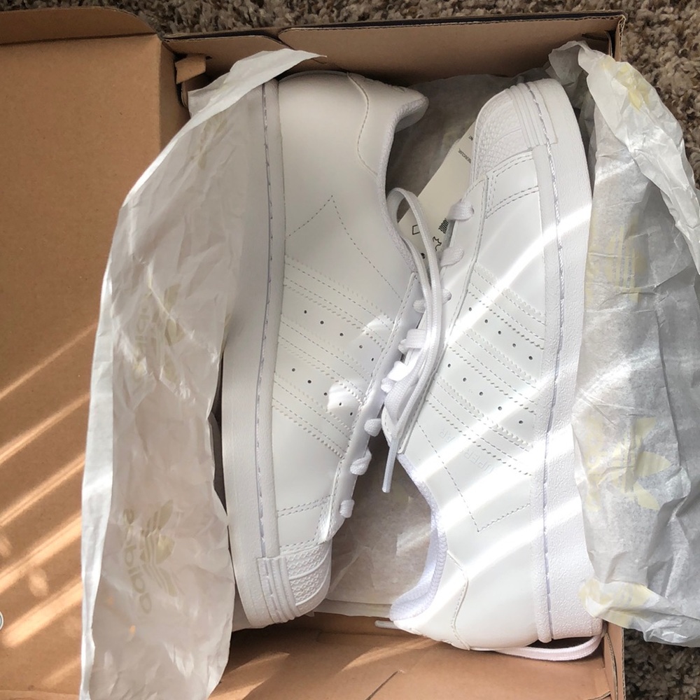 Adidas Superstar all white shell toe